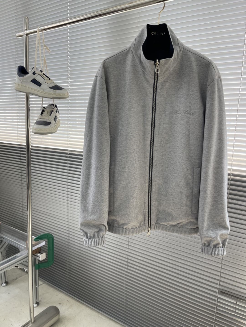 L0r0 P1ana outwear